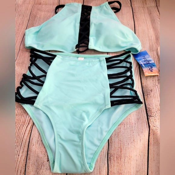 Ladies 2pc Swimwear - Picture 1 of 6